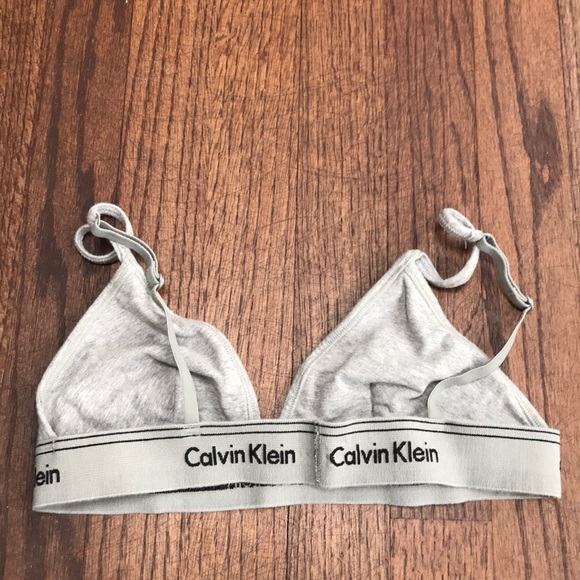 Calvin Klein bra and underwear set - Picture 5 of 5